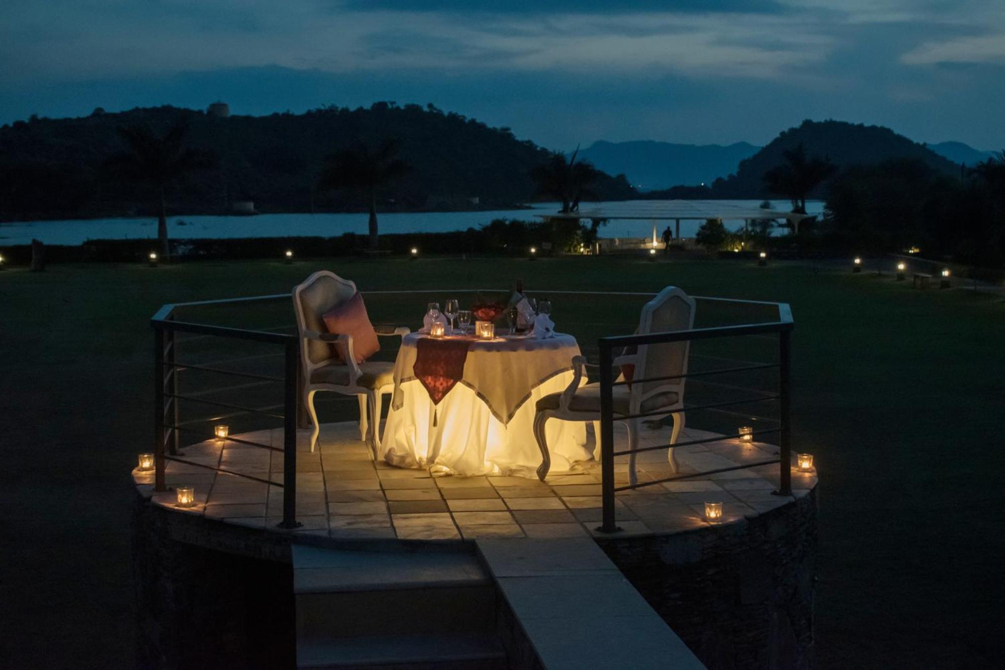 Tatsaraasa Resort & Spa, Udaipur Exterior foto