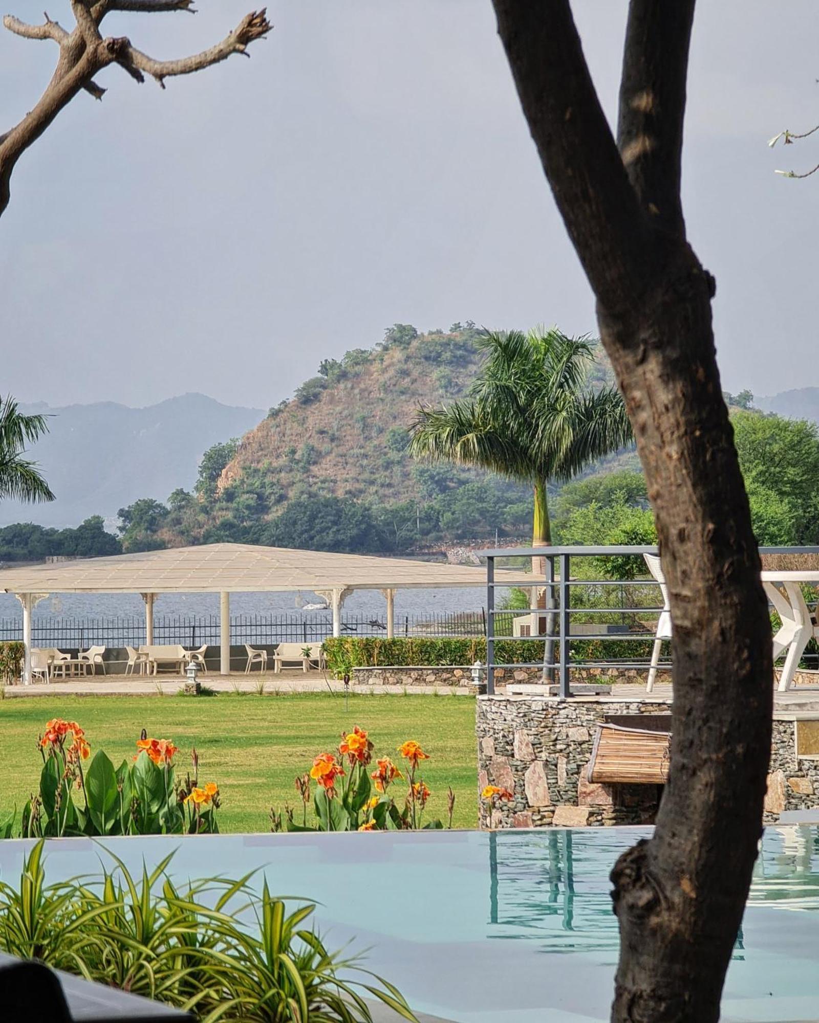 Tatsaraasa Resort & Spa, Udaipur Exterior foto