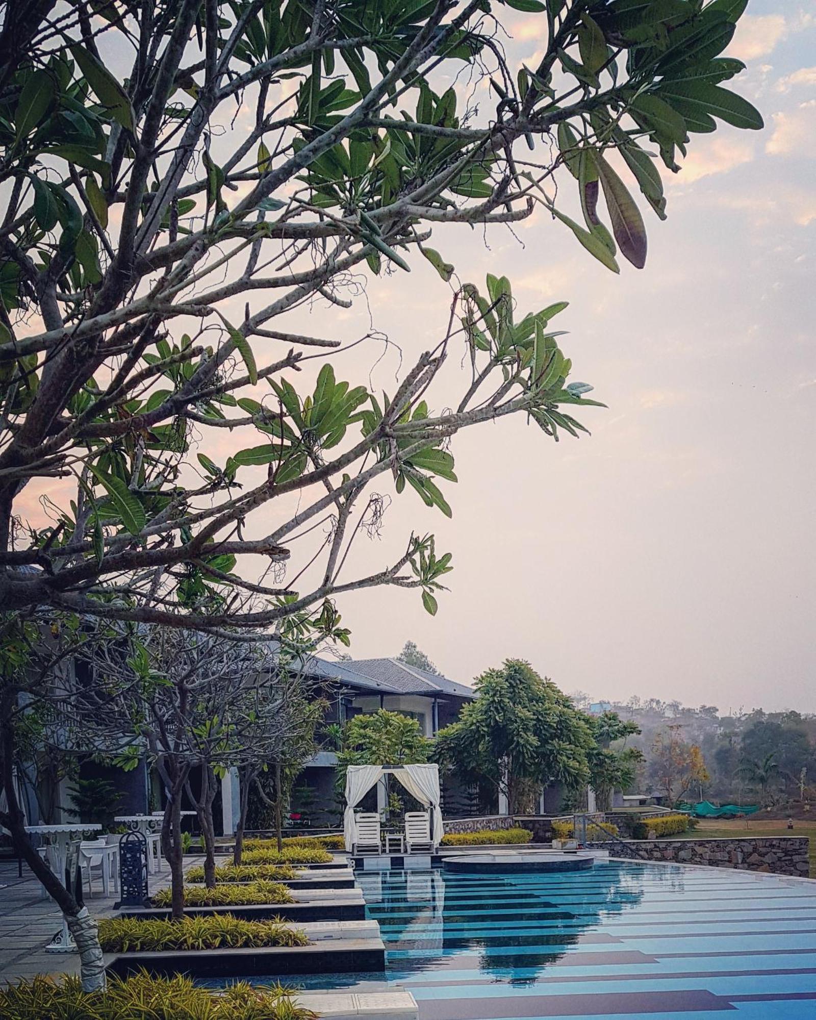 Tatsaraasa Resort & Spa, Udaipur Exterior foto