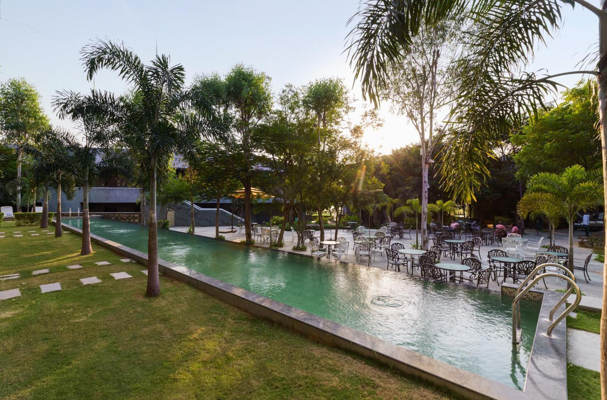 Tatsaraasa Resort & Spa, Udaipur Exterior foto