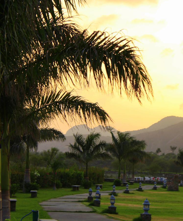 Tatsaraasa Resort & Spa, Udaipur Exterior foto