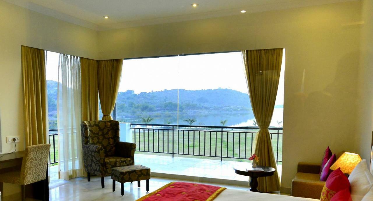 Tatsaraasa Resort & Spa, Udaipur Exterior foto